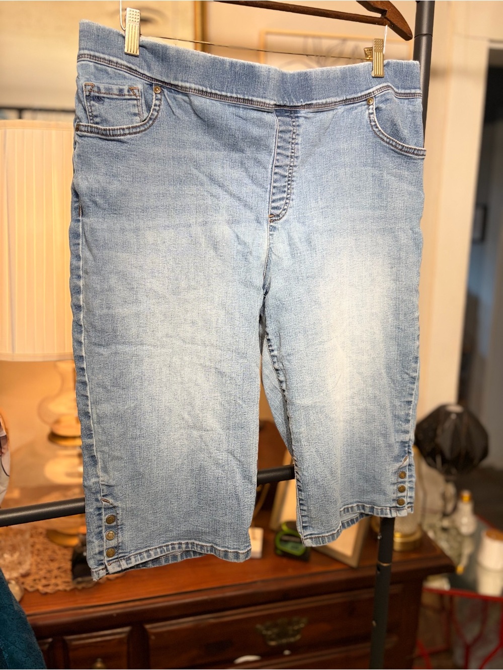 Gloria Vanderbilt Light Blue Denim with Brown Contrast Stitching